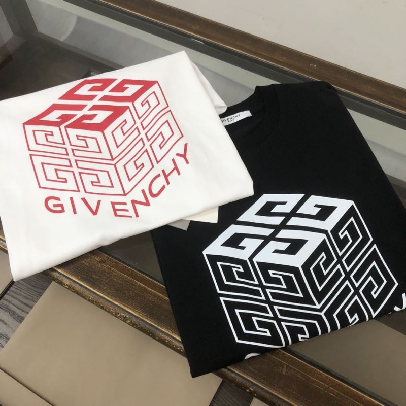 Givenchy T-Shirts